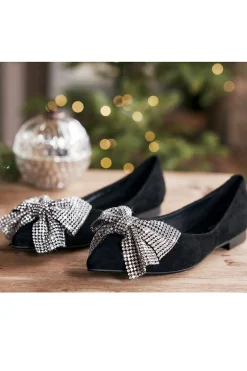 Soft Surroundings Azura Adularia Bow Flat