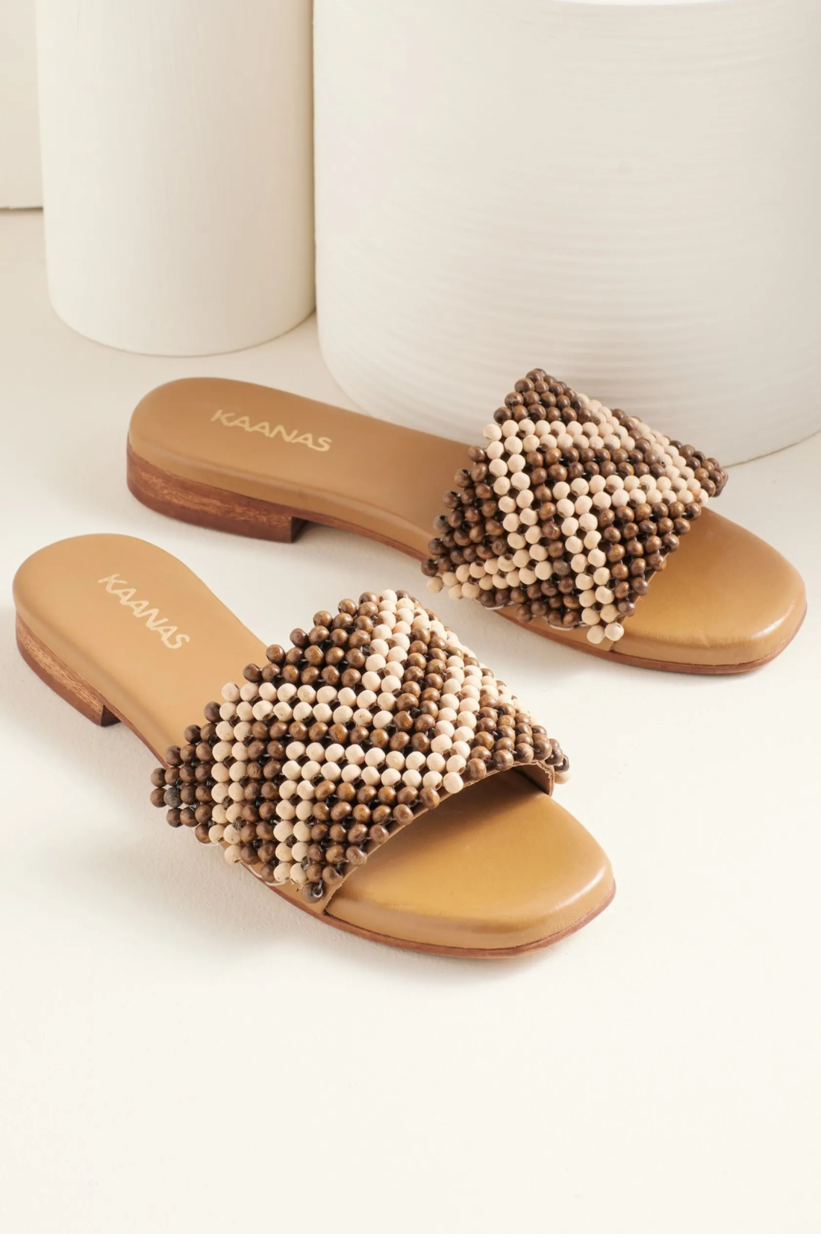 Soft Surroundings KAANAS Alama Chevron Slide